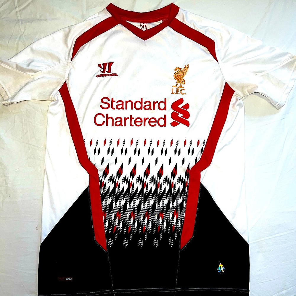 Authentic Warrior 2013-14 Liverpool FC Away Kit Men's Size Med. Luis Suarez Era